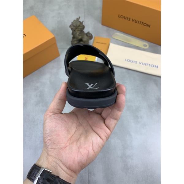 新作 【LOUIS VUITTON】ルイヴィトンサンダルコピー優しい使い勝手上質なアイテム