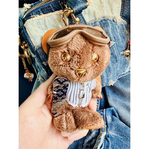 Louis Vuitton ルイヴィトンバッグチャームコピーLV LOUIS BEARおしゃれ可愛いプレゼント