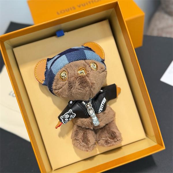 超人気♥ルイヴィトンバッグチャームコピー2026トレンドLV LOUIS BEAR可愛い