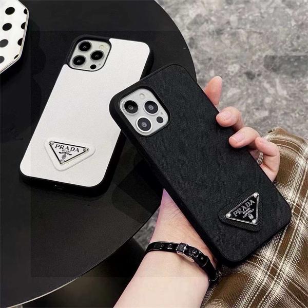 スタイリッシュ＆耐久性Prada プラダiPhone17ケースコピー スマホケース  薄型 軽量 傷防止