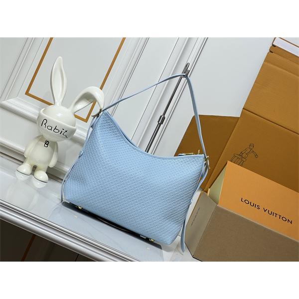 ハンドバッグ ポーチセット モノグラムエンボス LOUIS VUITTON ルイヴィトン コピー すっきり見え 買い足し候補 外出コーデ向け