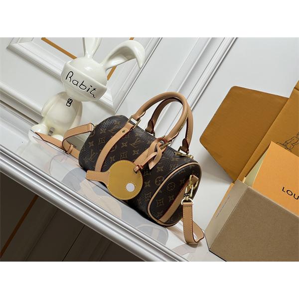 ボストンバッグ モノグラム総柄 45cm LOUIS VUITTON ルイヴィトン コピー ショルダー付き 収納力 週末旅行向け