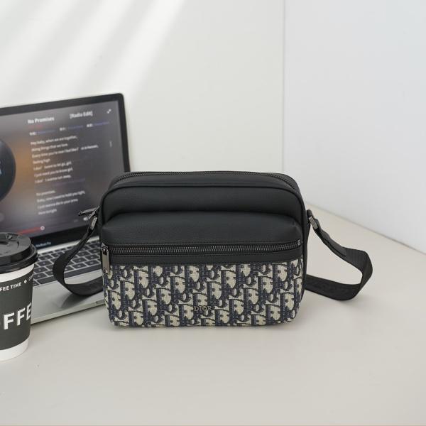 Dior ディオール Rider 2.0 オブリーク柄 メッセンジャーバッグ Christian Dior ショルダーバッグ 斜め掛け対応 都会的 人気上昇中