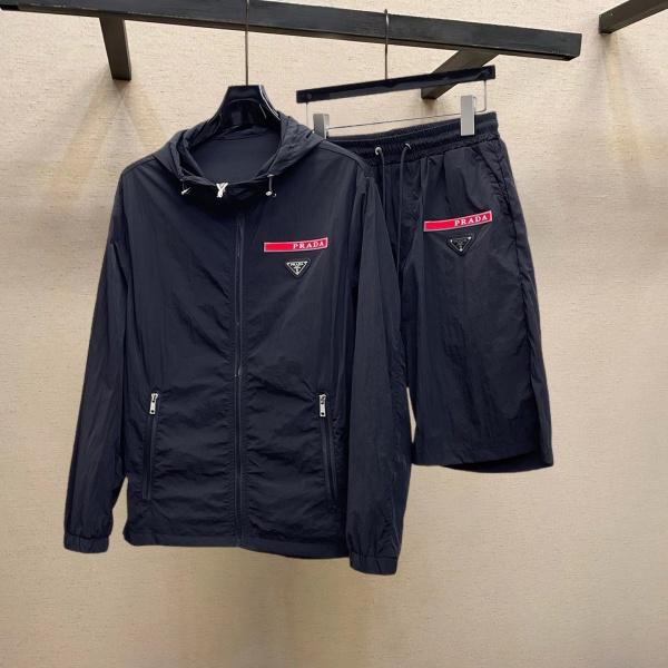 PRADA プラダ ナイロンセットアップ UVカットパーカー ショートパンツ 軽量テック素材 フード付き 2026新作 デイリー主力 メンズ上下セット