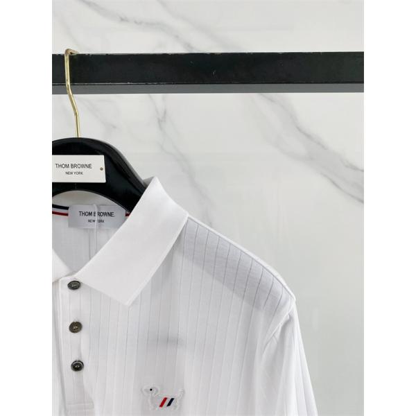 ラグジュアリーカジュアル ストライプディテール スリムフィット THOM BROWNE トムブラウン コピー ポロシャツ 主役級 人気上昇中 買い足し候補