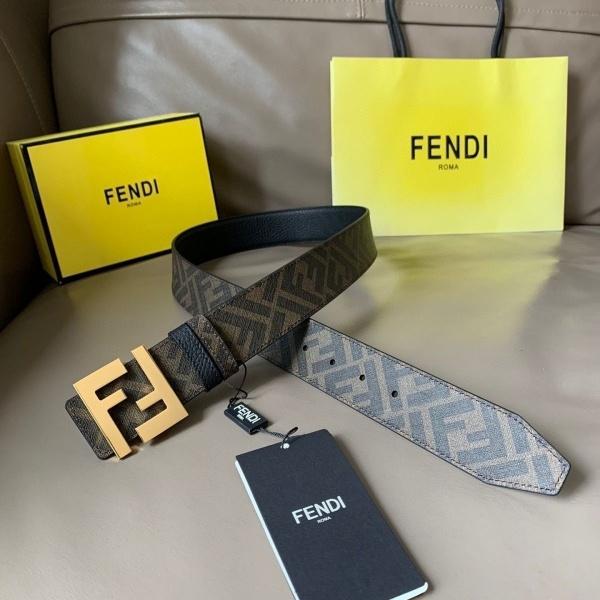 FENDI コピー モノグラム リバーシブル レザーベルト ゴールドバックル ストリート人気
