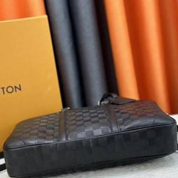 Louis Vuitton コピー ダミエアンフィニ ビジネスバッグ 2WAYブリーフケース レザー 通勤対応 大容量