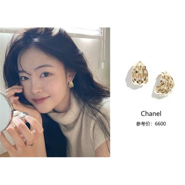 小顔効果抜群 CHANELシャネルピアスコピー2026トレンド新作アクセサリー人気春夏コレクション