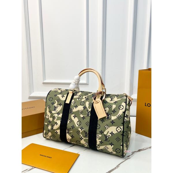 モノグラム カモフラージュ柄 人気上昇中 キーポル風 LOUIS VUITTON ルイヴィトン コピー バッグ 旅行対応 大容量スタイル