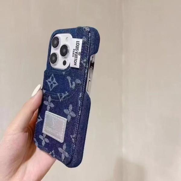 LOUIS VUITTON コピー IPHONE17 新作 デニム調 ポケット付き iPhoneケース モノグラム 保護ケース 売れ筋候補