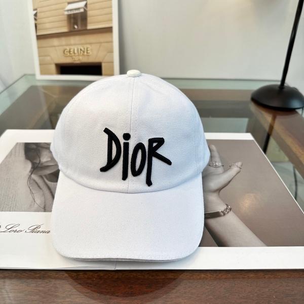 Dior ディオール 2026新作 ロゴ刺繍ベースボールキャップ キャンバス ユニセックス カジュアル 定番人気
