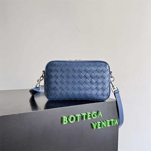 BOTTEGA VENETA INTRECCIATOボッテガ ヴェネタ カメラバッグコピーショルダー2026最新ユニセックス
