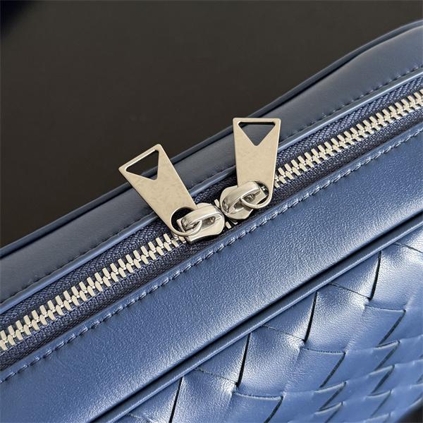 BOTTEGA VENETA INTRECCIATOボッテガ ヴェネタ カメラバッグコピーショルダー2026最新ユニセックス