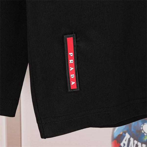 ロングスリーブ シンプルブラック 通勤カジュアル PRADA プラダ コピー Tシャツ 着回し対応 注目商品