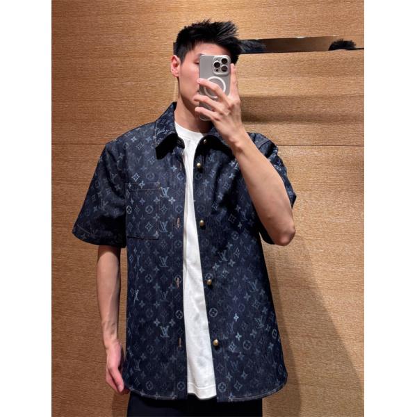 デニムシャツジャケット モノグラム総柄 ショートスリーブ LOUIS VUITTON ルイヴィトン コピー シャツジャケット 軽アウター風デザイン デイリーコーデ向け