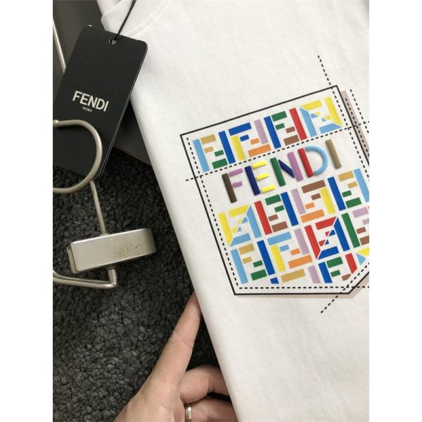 上品感があるフェンディ セットアップコピーFendiの新作入荷定番人気なメンズ 激安(日本最大級)
