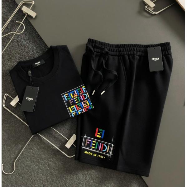 フェンディ 上下着 コピーFENDI限定セール新品半袖Ｔシャツ夏アイテム実用性