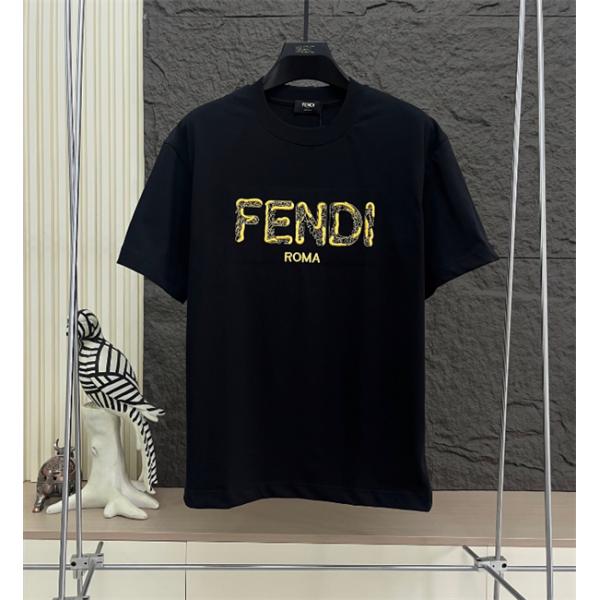 2026春夏の流行をチェック セレブや芸能人からも愛用 フェンディ半袖Tシャツ コピー FENDI激安(日本最大級)