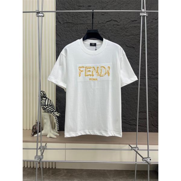 2026春夏の流行をチェック セレブや芸能人からも愛用 フェンディ半袖Tシャツ コピー FENDI激安(日本最大級)