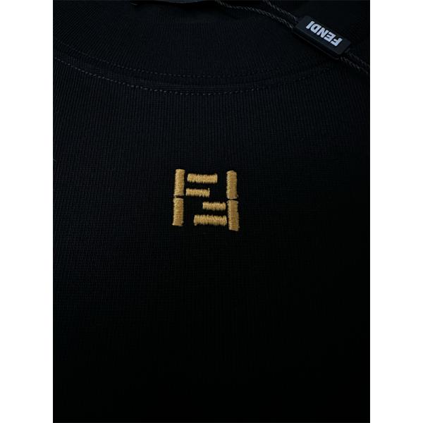 お洒落に魅せる 2026春夏新作 フェンディ FENDI Tシャツ半袖コピー 激安(日本最大級)