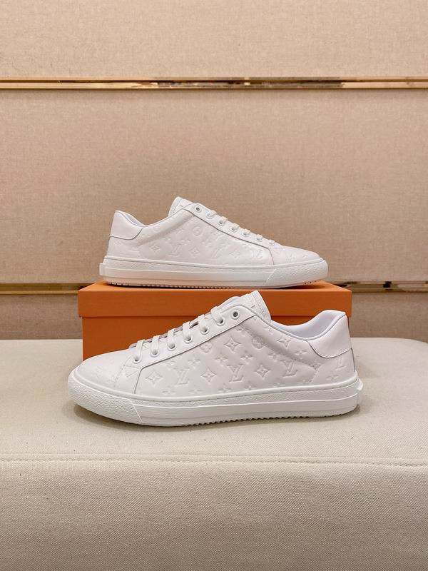 毎日履きたいLOUIS VUITTON 2026トレンドルイヴィトンスニーカーコピー快適ウォーキングシューズ
