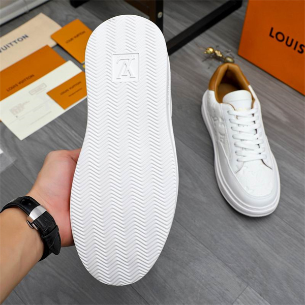 2026ファッション☆☆ルイヴィトンスニーカーコピーLOUIS VUITTON メンズ滑り止めゴム底採用
