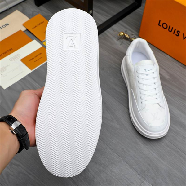 履き口ふわふわパッド2026☆☆ルイヴィトンスニーカーコピー男性靴LOUIS VUITTON 