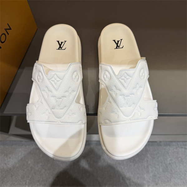 LOUIS VUITTON ☆人気ルイヴィトンサンダルスーパーコピー2026春夏旅行や出張のお供に