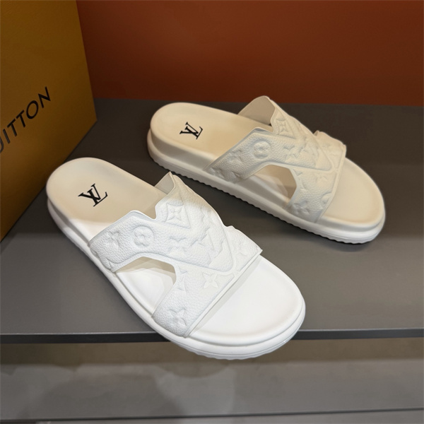 LOUIS VUITTON ☆人気ルイヴィトンサンダルスーパーコピー2026春夏旅行や出張のお供に