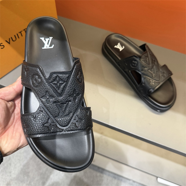 滑りにくいラバーソールLOUIS VUITTON ☆ルイヴィトンサンダルスーパーコピー人気2026春夏