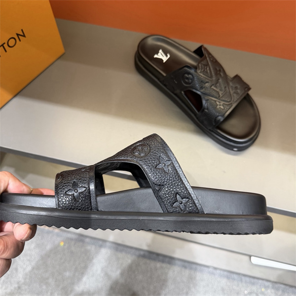 滑りにくいラバーソールLOUIS VUITTON ☆ルイヴィトンサンダルスーパーコピー人気2026春夏
