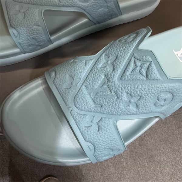 履き心地LOUIS VUITTON ☆ルイヴィトンサンダルコピー2026新作ソフトなEVA素材