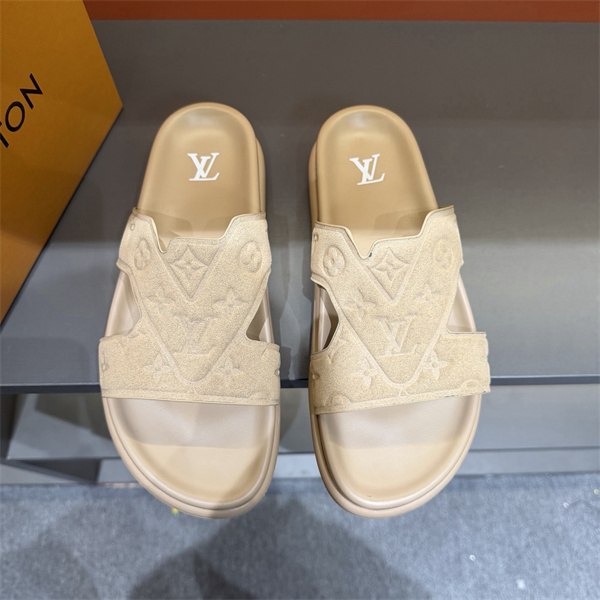 大人気☆ルイヴィトンサンダルコピーメンズ高級カジュアル靴LOUIS VUITTON 