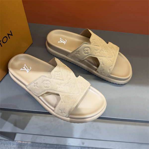 大人気☆ルイヴィトンサンダルコピーメンズ高級カジュアル靴LOUIS VUITTON 