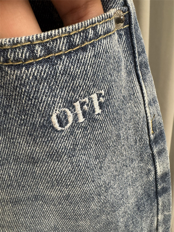 2026新作 ストレートライン ロゴ刺繍 ウォッシュ加工 OFF-WHITE オフホワイト コピー デニムパンツ 春夏人気