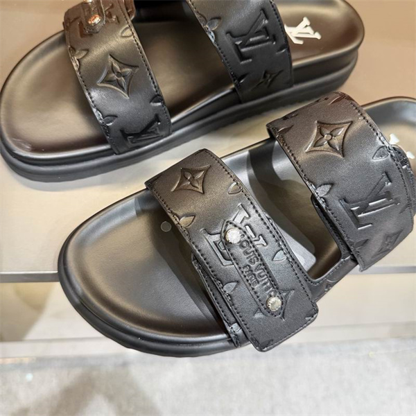 2026春夏流行☆ルイヴィトンサンダルコピーLOUIS VUITTON新品 観光や買い物歩きに最適
