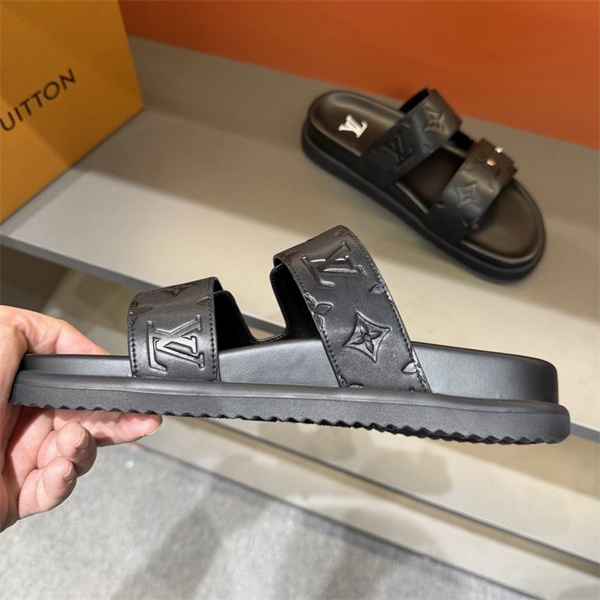 2026春夏流行☆ルイヴィトンサンダルコピーLOUIS VUITTON新品 観光や買い物歩きに最適