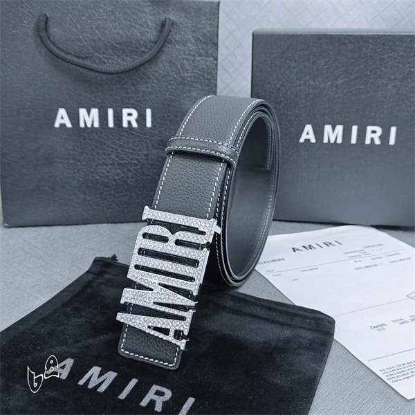 AMIRI 【2026新作】上質な本革を使用した ビジネススタイルアミリベルト