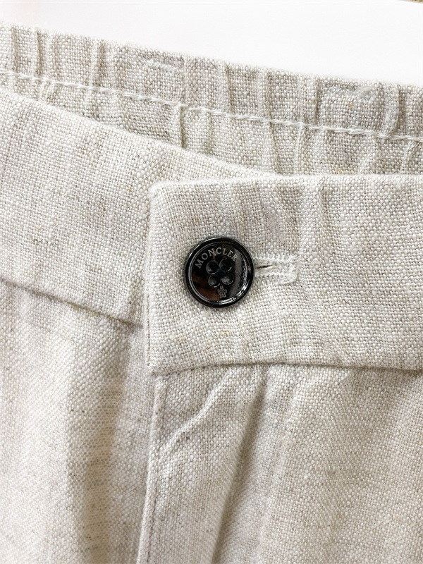 春夏向け 軽やかな履き心地 ストレートライン MONCLER モンクレール コピー カジュアルパンツ 大人コーデ対応
