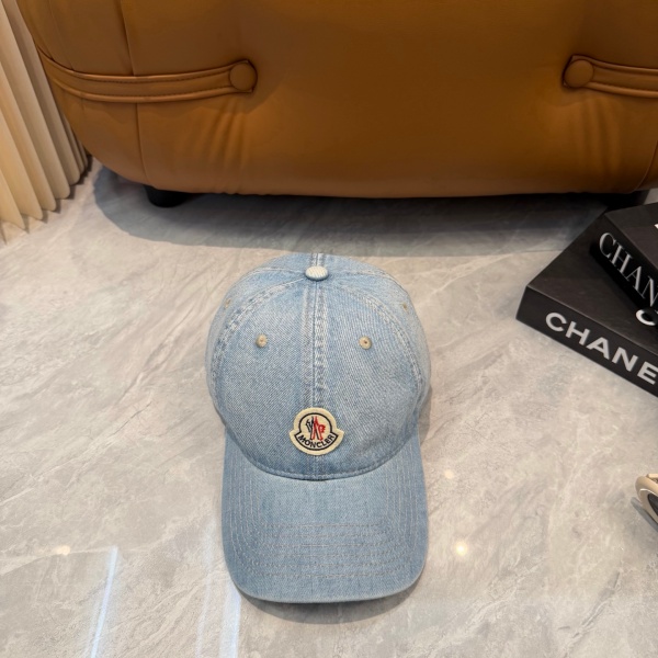 【美品】MONCLERモンクレール 春夏 デニム素材 刺繍入ベースボールキャップ 2026新作 MONCLER モンクレール デニムベースボールキャップ メンズ