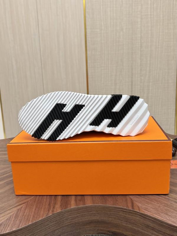 ☆ 高コスパ☆エルメススニーカーコピー Hermèメンズ スタンダードスニーカー 普段履きにぴったり