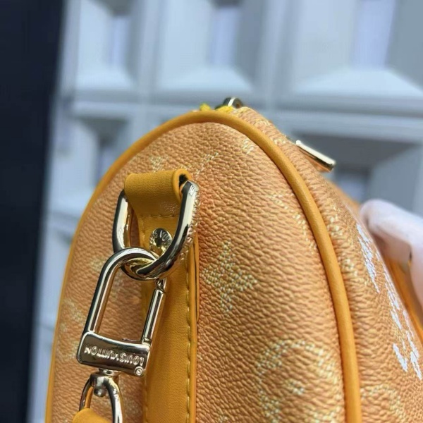 2026新作 LOUIS VUITTON ルイヴィトン 激安 モノグラム ミニボストンバッグ ショルダーバッグ 2WAY ハンドバッグ チャーム付き