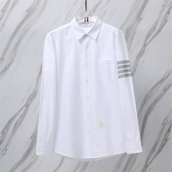 プレミアムファッション アーバンスタイル 注目モデル THOM BROWNE トムブラウン コピー ボタンダウンシャツ