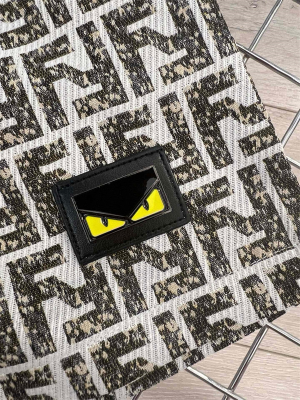 トレンドデザイン モードカジュアル 上質コレクション FENDI フェンディ コピー ハーフパンツ ユニセックス