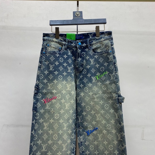 Louis Vuitton ロゴパターン デニムパンツ 2026新作 LOUIS VUITTON 激安 ルイヴィトン デニムパンツ ストレート