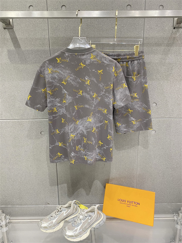 夏 おしゃれLOUIS VUITTON 2026ssトレンド☆☆ルイヴィトン上下着コピー セット メンズ リゾート ビーチ 