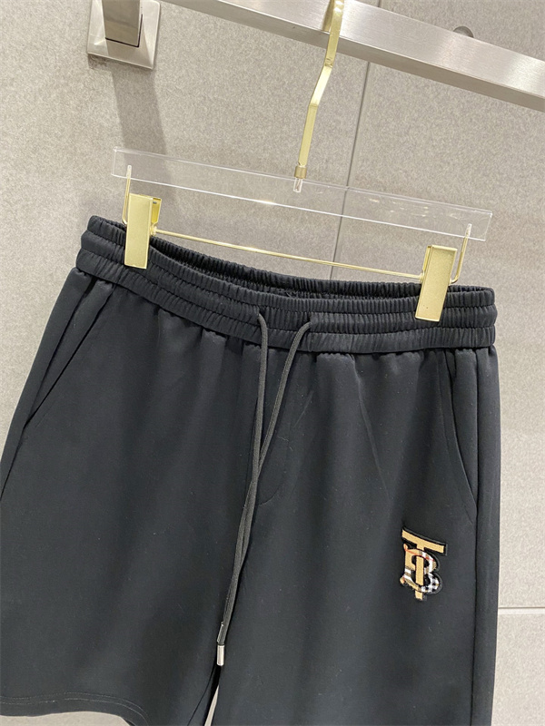 バーバリー上下着コピー BURBERRY 2026ss☆半袖Tシャツ＆デニム調ショーツ セット メンズ カジュアル ストリート
