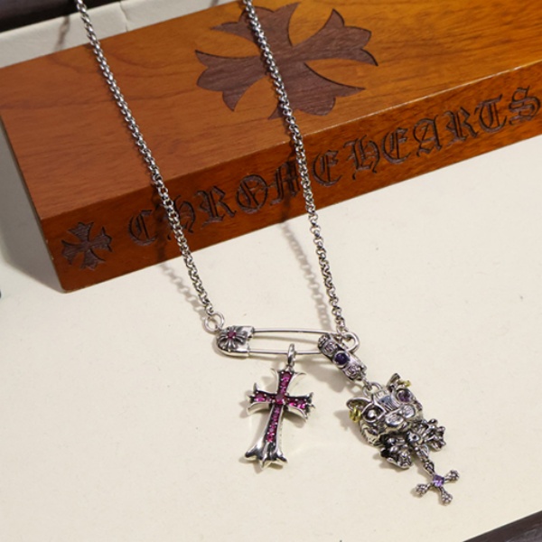 2026新作 CHROME HEARTS 激安 クロムハーツ セーフティピン クロス ネコモチーフ ネックレス ペンダント