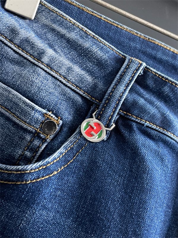 リペアデザイン グランジスタイル 個性派アイテム GUCCI グッチ コピー デニムパンツ デイリーユース