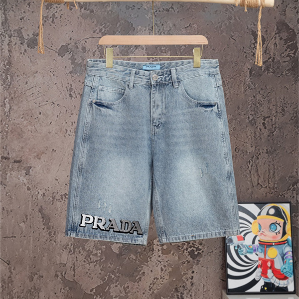 ロゴデザイン ウォッシュ加工 ストリートスタイル PRADA プラダ コピー デニムショーツ カジュアルコーデ